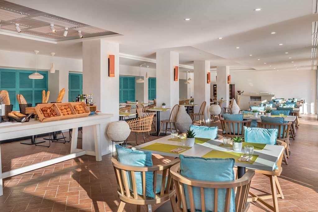 Hotel Barcel Ponent Playa Cala D´Or Restaurante foto